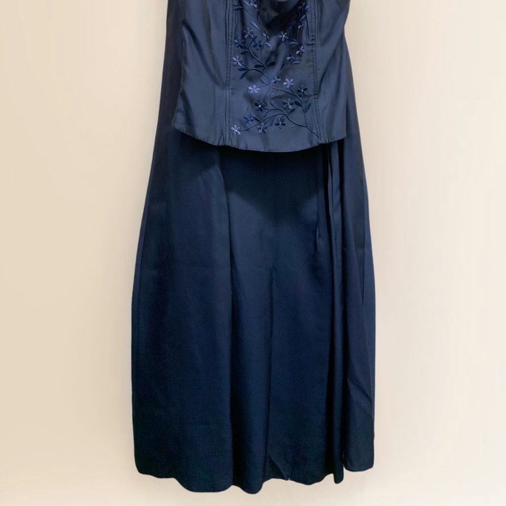 Scott McClintock Bllue Embrodered Evening 2-pc Vintage Skirt/Top Set